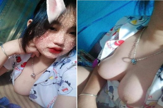 Áo mỏng bên khung cửa mời gọi bạn đến hòa quyện